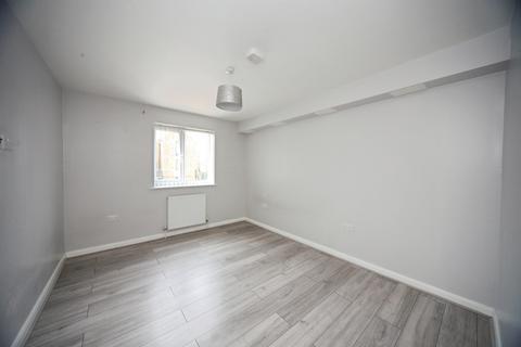 undefined, Marsh Road, Luton