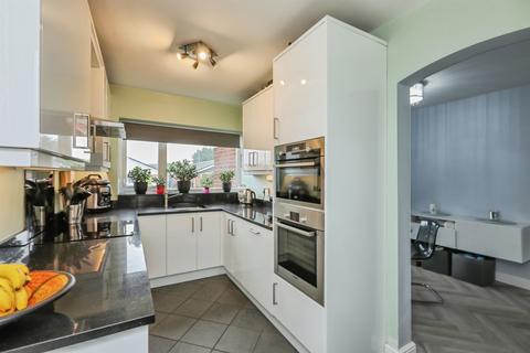 3 bedroom detached house for sale, Upperfield Close, Maltby, Rotherham