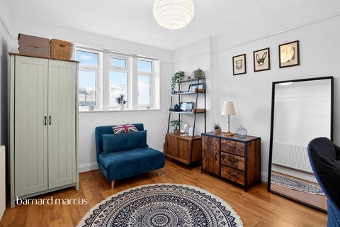 2 bedroom apartment for sale, Pauntley Street, London