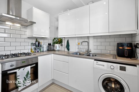 2 bedroom apartment for sale, Pauntley Street, London