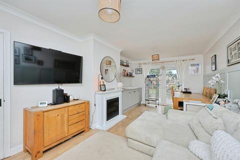 3 bedroom terraced house for sale, Witard Road, Norwich