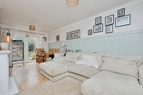 3 bedroom terraced house for sale, Witard Road, Norwich