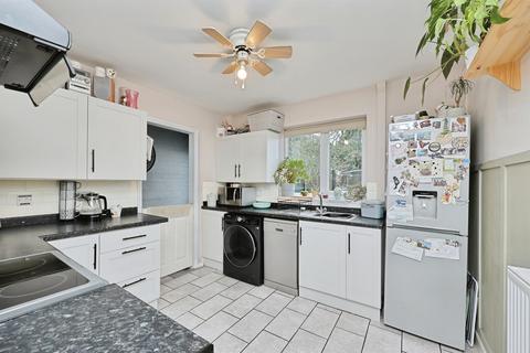 3 bedroom terraced house for sale, Witard Road, Norwich