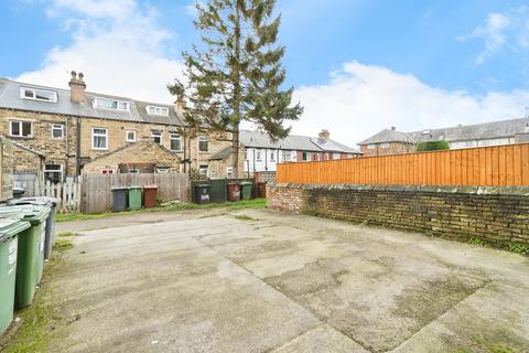undefined, Cemetery Road, Pudsey