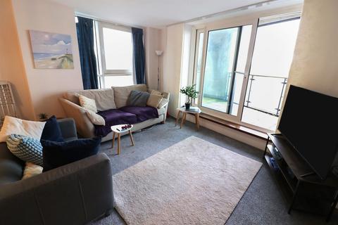 2 bedroom apartment for sale, Ferry Court, Cardiff