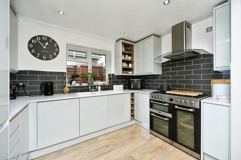 4 bedroom semi-detached bungalow for sale, Piddinghoe Avenue, Peacehaven