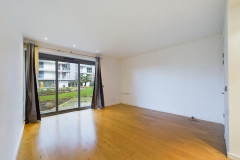1 bedroom ground floor flat for sale, Eastfields Avenue, London
