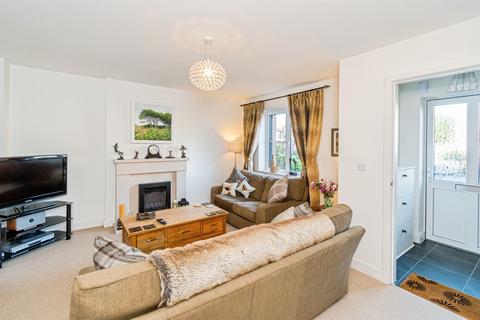 4 bedroom terraced house for sale, Riverside Gardens, Romsey