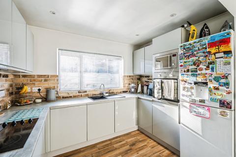 3 bedroom semi-detached bungalow for sale, Richington Way, Seaford