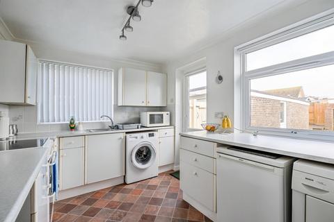 2 bedroom semi-detached house for sale, Hawth Park Road, SEAFORD