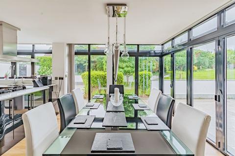 4 bedroom detached house for sale, Salisbury Road, Seaford