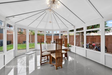 undefined, Hillier Place, CHESSINGTON