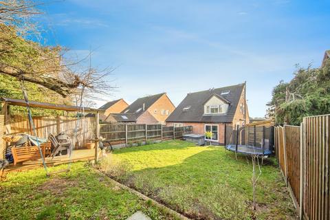 2 bedroom end of terrace house for sale, Newton Croft, Sudbury