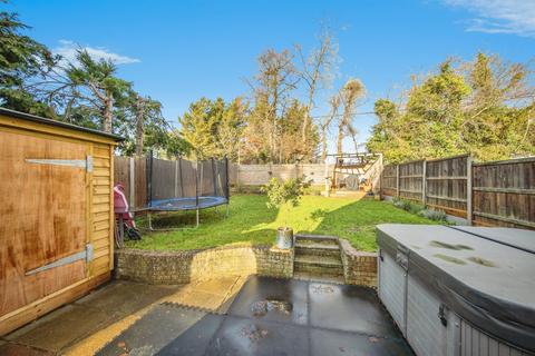 2 bedroom end of terrace house for sale, Newton Croft, Sudbury