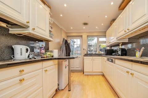 3 bedroom end of terrace house for sale, Maldon Court, Great Cornard, Sudbury