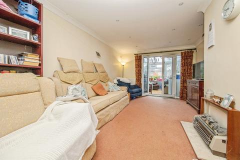 3 bedroom end of terrace house for sale, Maldon Court, Great Cornard, Sudbury