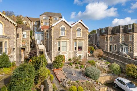 Southside, Hillside - Stunningly Renovated Period Property