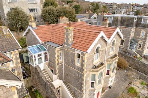 3 bedroom flat for sale, Southside, Hillside - Stunningly Renovated Period Property