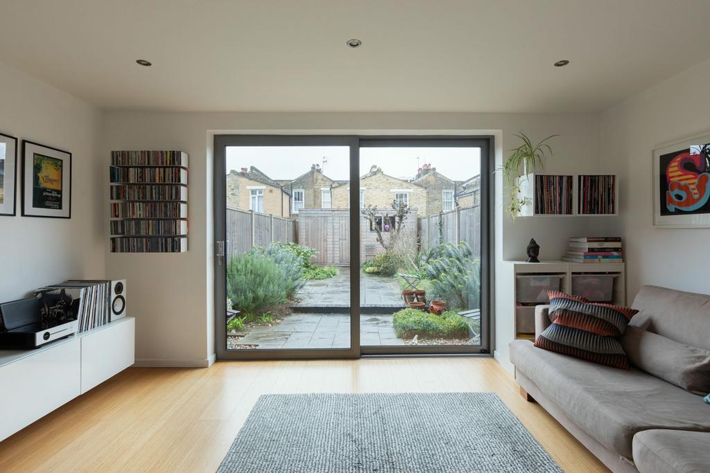 Walter Besant House, E1