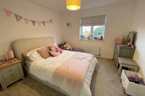 2 bedroom flat to rent, Crofton Park Road, London, SE4