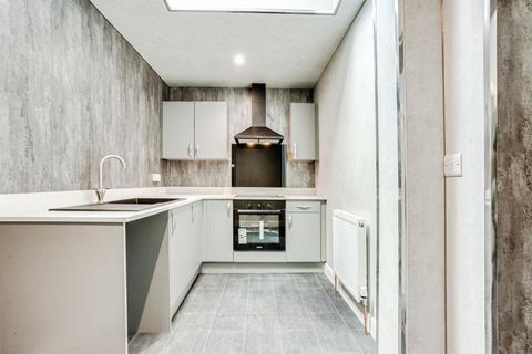 2 bedroom terraced house for sale, West Parade Street, WAKEFIELD