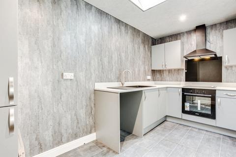 2 bedroom terraced house for sale, West Parade Street, WAKEFIELD