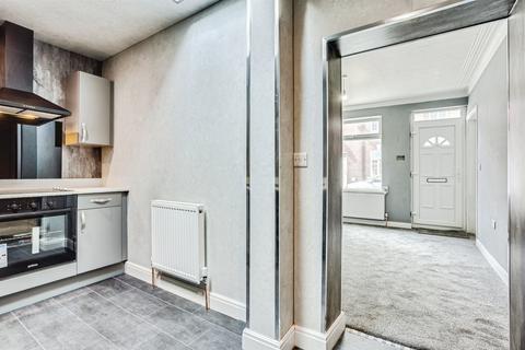 2 bedroom terraced house for sale, West Parade Street, WAKEFIELD