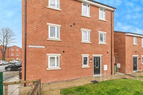 Brendan Close, WAKEFIELD