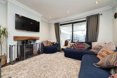 3 bedroom semi-detached house for sale, Beverley Road, Kirk Ella, Hull