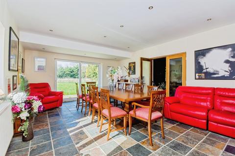 4 bedroom detached bungalow for sale, Chapel Lane, Elm, Wisbech