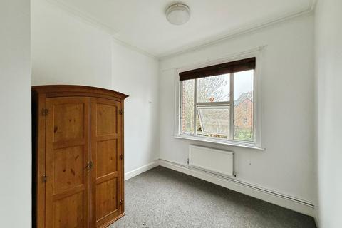 1 bedroom in a house share to rent, Stratford Road, Watford, WD17