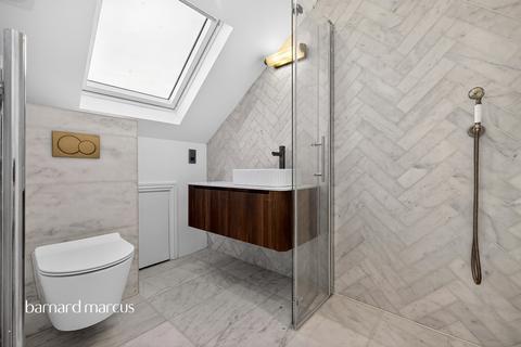 2 bedroom apartment for sale, Sulina Road, London