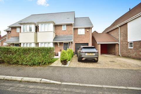 undefined, Maccowan Avenue, Snodland