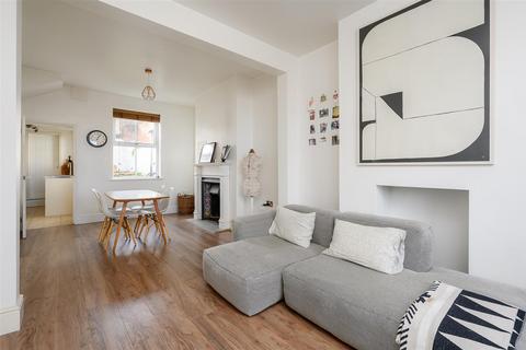 undefined, Railway Terrace, Holgate, YO24 4BN