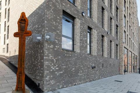 1 bedroom flat to rent, at The Ironworks, 716, Scotland Street S3