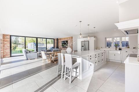 4 bedroom detached house for sale, Southburgh