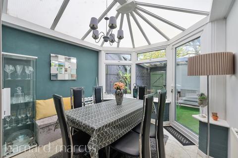 undefined, Gainsborough Road, Epsom