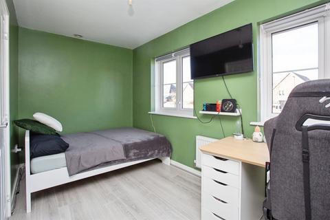 2 bedroom terraced house for sale, Bateson Drive, Leavesden, Watford