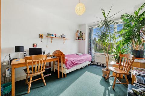 undefined, Marlborough Road, Colliers Wood SW19