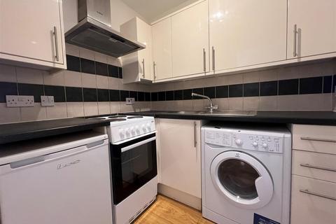 undefined, Bunns Lane, Mill Hill, London