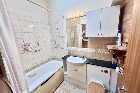 2 bedroom bungalow for sale, Bessemer Court, Blakelands, Milton Keynes