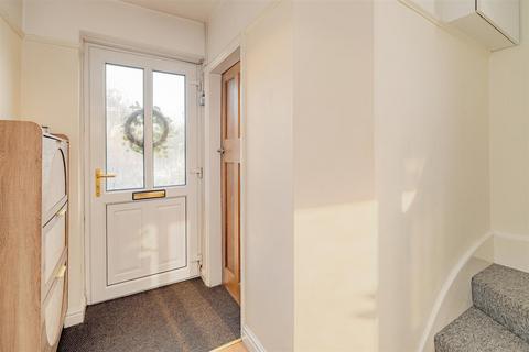 3 bedroom semi-detached house for sale, 3 Hafren Close, Shrewsbury, SY3 8NH