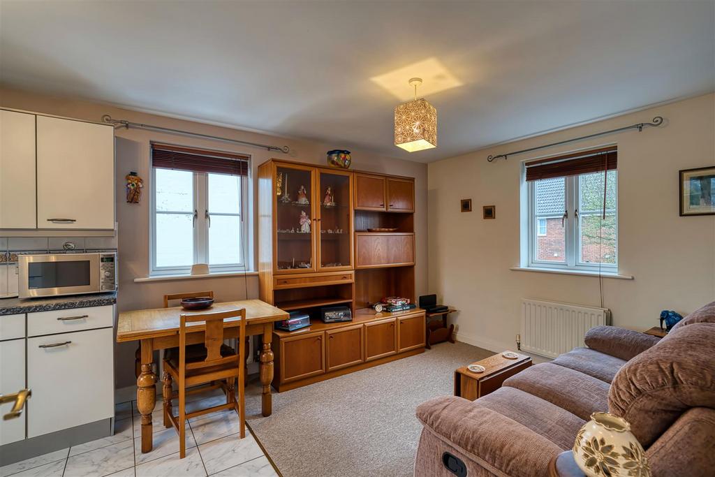 SNY09818 hdr.jpg