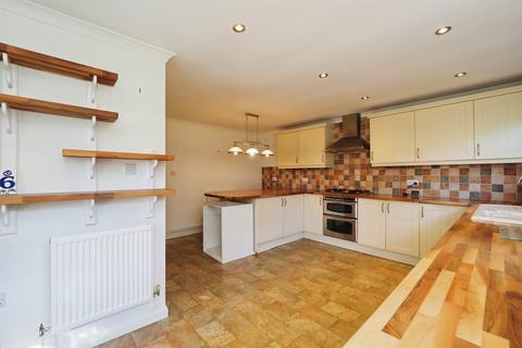 3 bedroom semi-detached house for sale, Peafield Lane, Mansfield Woodhouse, Mansfield