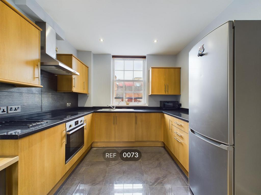 Kitchen &amp; Living area