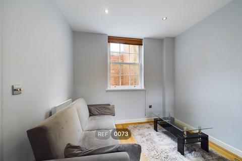1 bedroom apartment to rent, The Dock House, Dock Street, HU1 3EJ