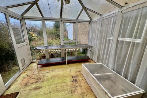 3 bedroom detached house for sale, Breakleys Road, Desborough, Kettering