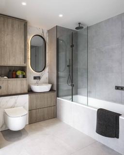 3 bedroom flat for sale, Queens Cross, Royal Docks E16