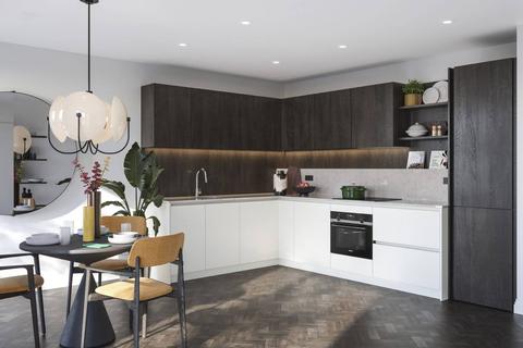 3 bedroom flat for sale, Queens Cross, Royal Docks E16