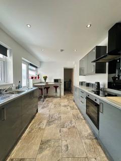 3 bedroom end of terrace house for sale, Red Bank Road, Bispham, Blackpool, Lancashire, FY2 9ET
